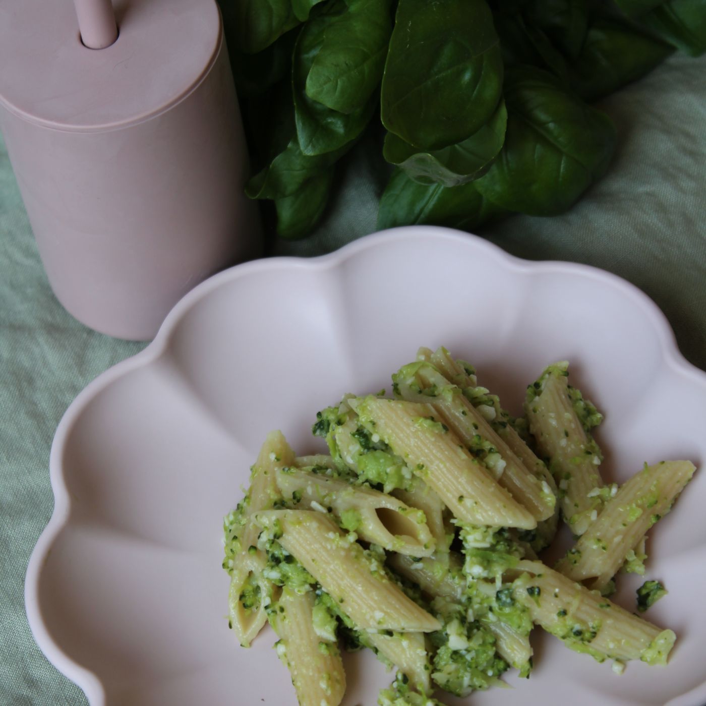 Pasta med broccolipesto